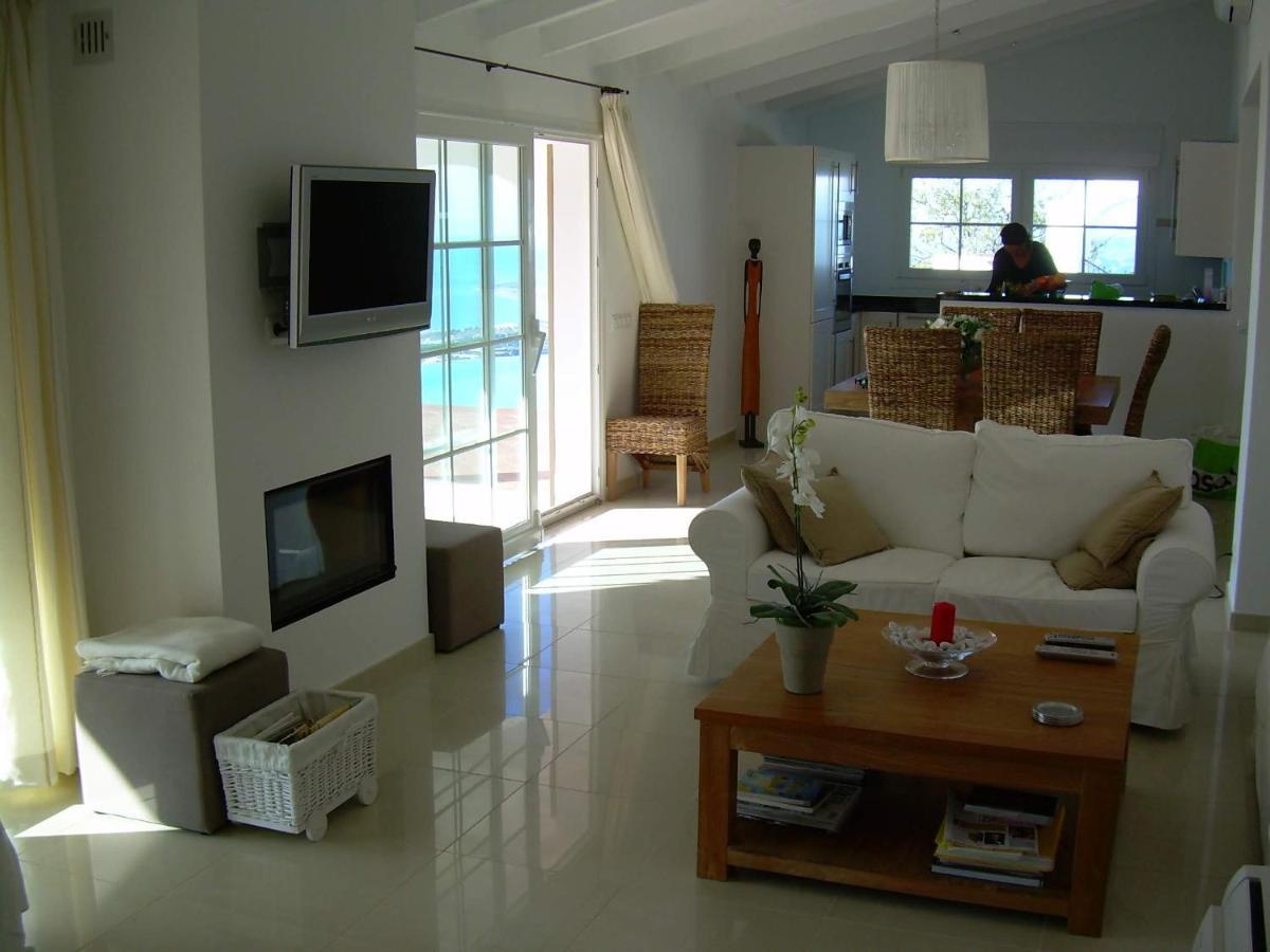 Villa Perla Blanca Sayalonga Exterior foto